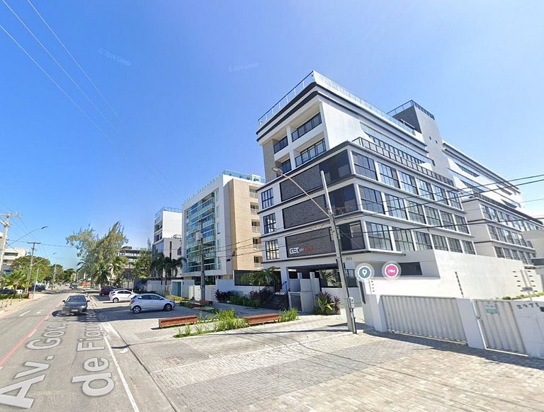 Flat a 20 metros do mar