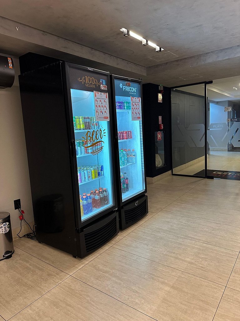 Flat a 20 metros do mar