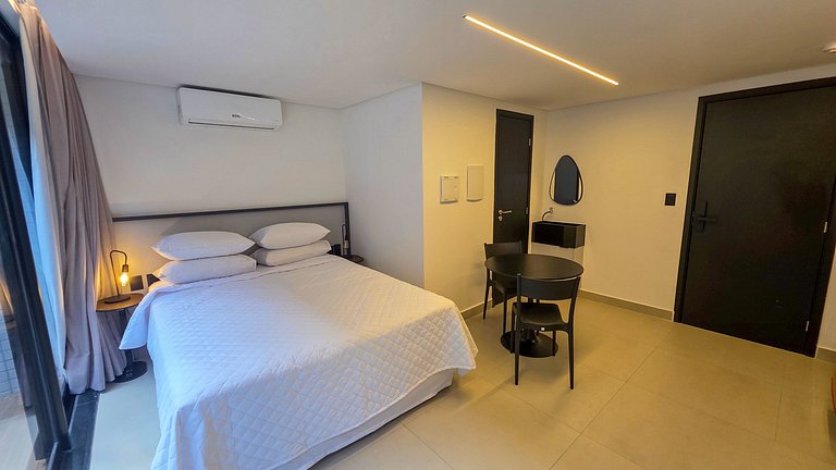 Flat pé na areia na praia do Bessa