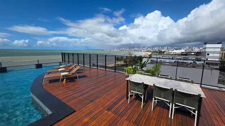 Flat Alta Marine pé na areia na praia do Bessa