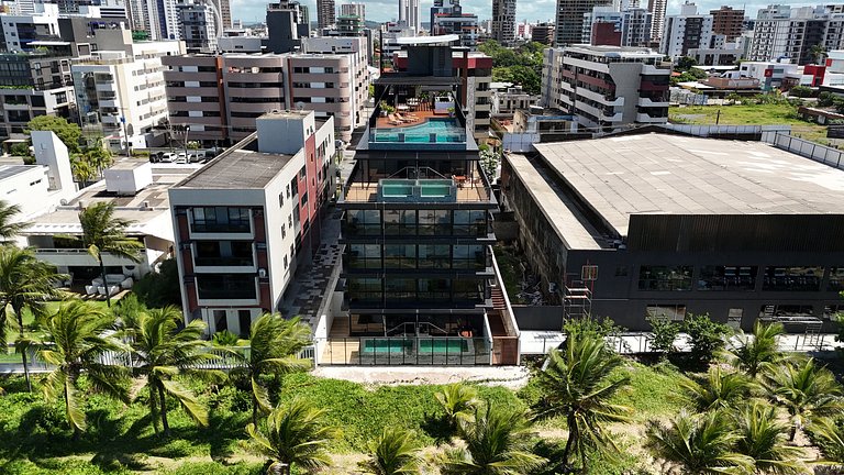 Flat Alta Marine pé na areia na praia do Bessa