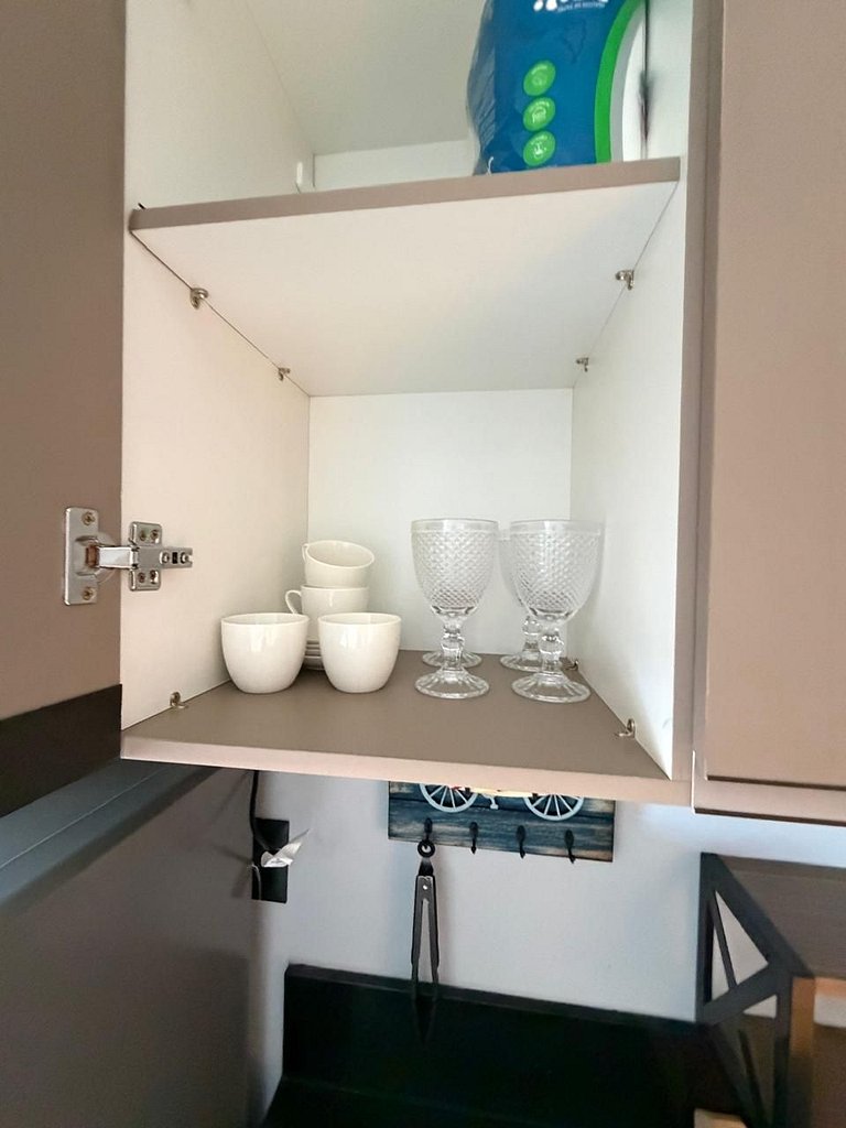 Cobertura com piscina privativa e vista mar